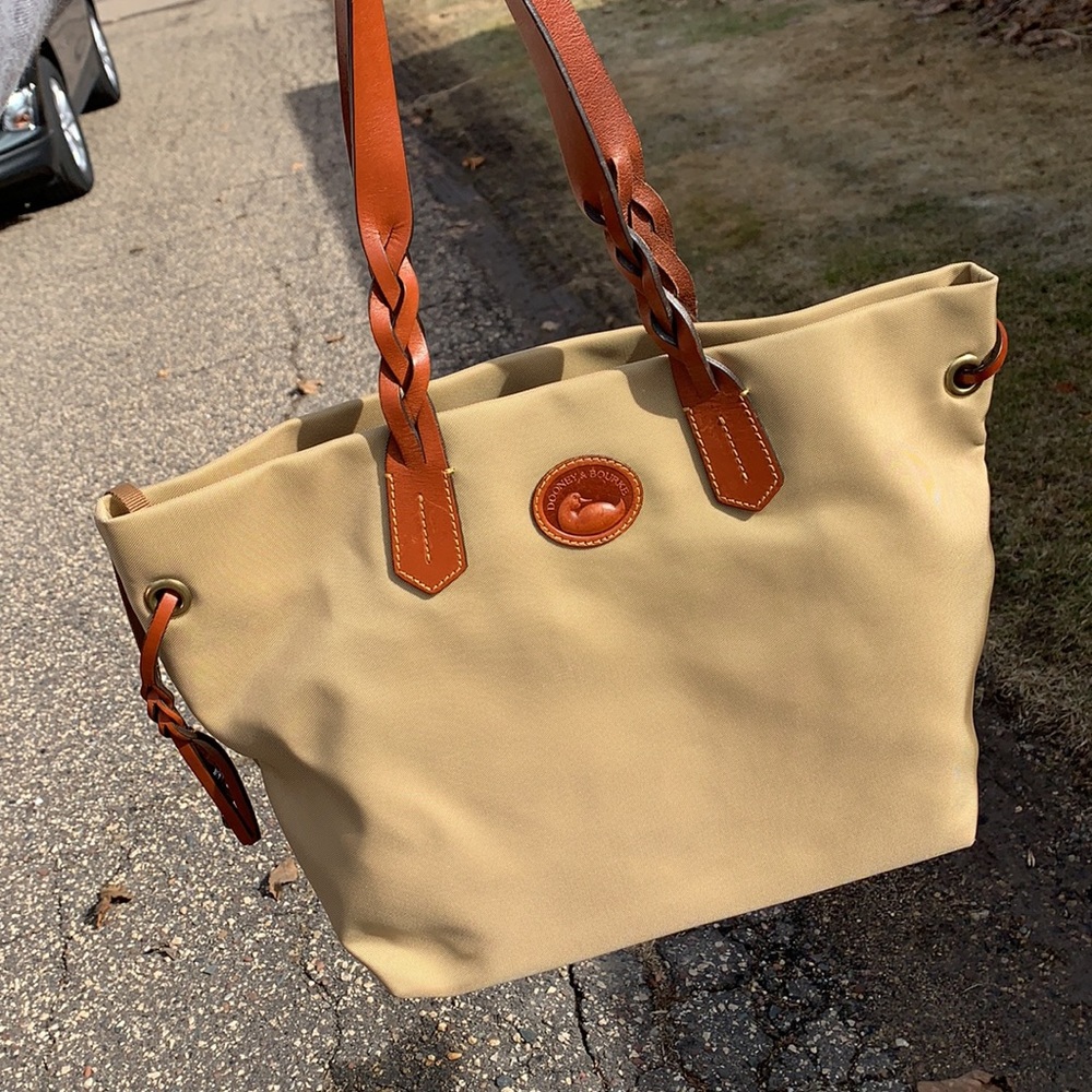Dooney and Bourke bag